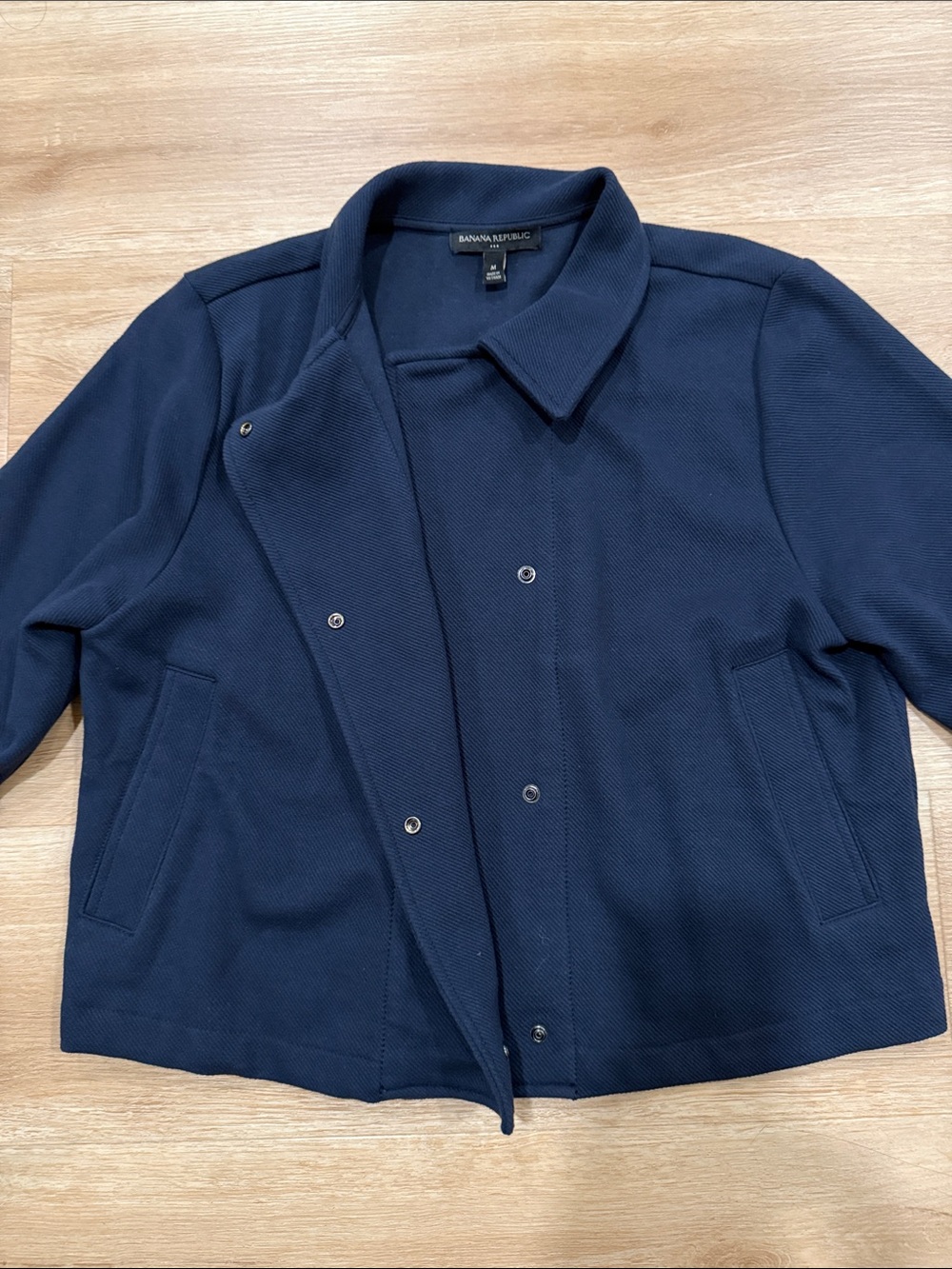 EUC Banana Republic Cropped Twill Jacket - Picture 3 of 9